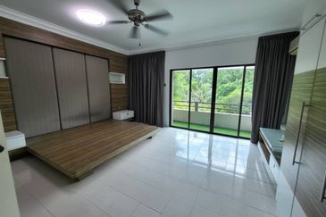 Meru Valley Golf Resort