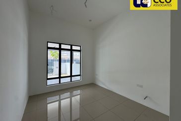 TAMAN PENGKALAN INDAH