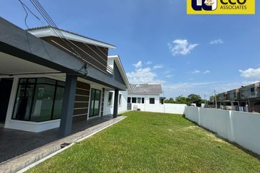 TAMAN PENGKALAN INDAH