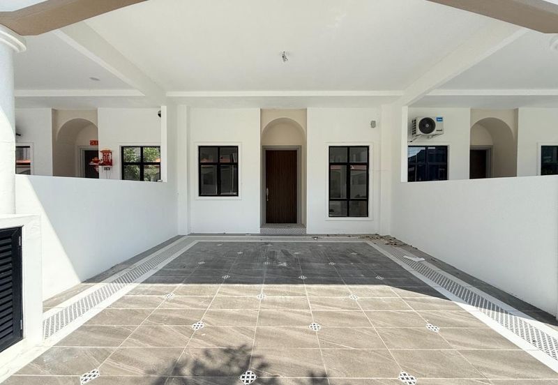 Panorama Lapangan Perdana