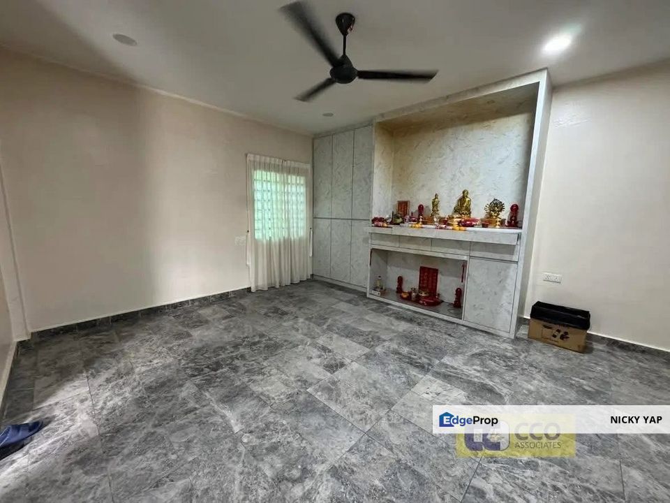 Tigerlane ipoh 3 storey bungalow for sale , Perak, Kinta