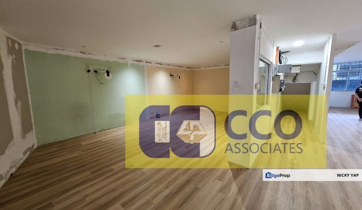 Menglembu fully covered semi-d for sale , Perak, Menglembu