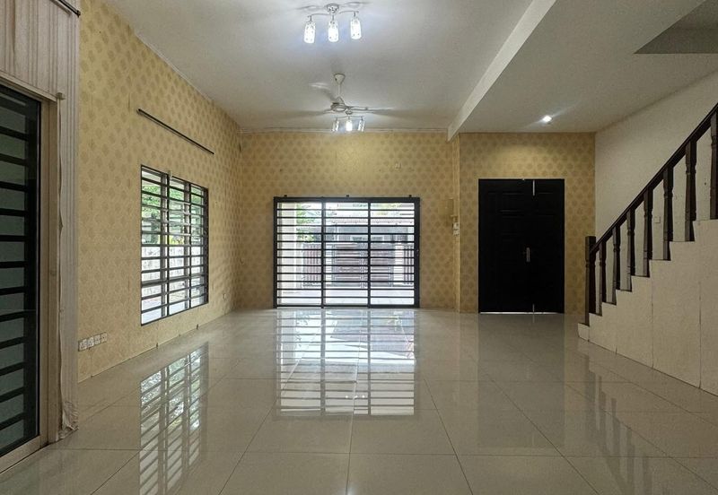 Taman Pengkalan Tiara