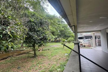 Taman Pengkalan Tiara