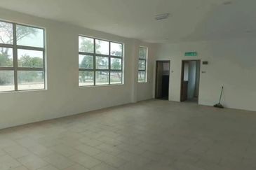 Pengkalan Station 18