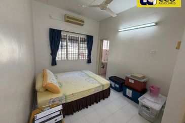 Taman Pengkalan Barat