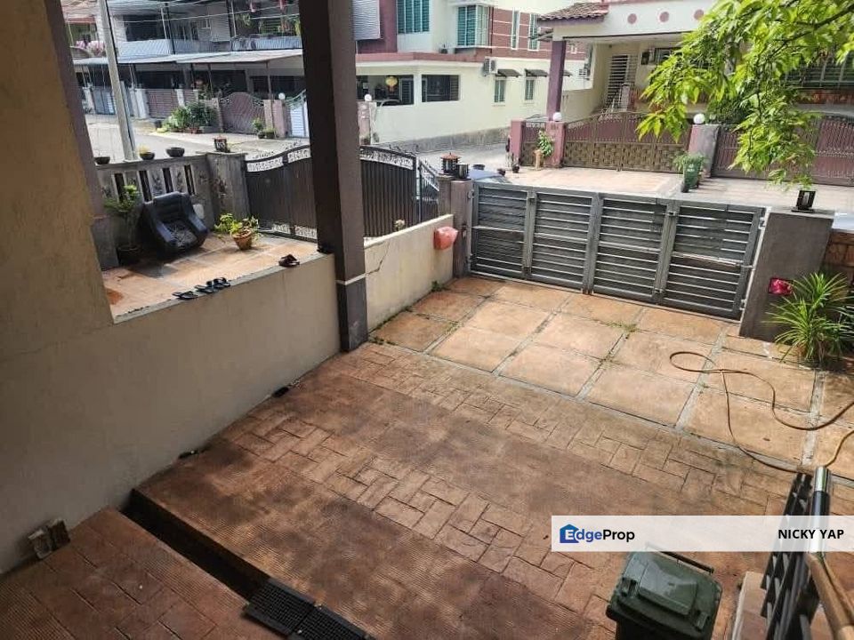 Tambun 3 Storey House For Sale, Perak, Ipoh