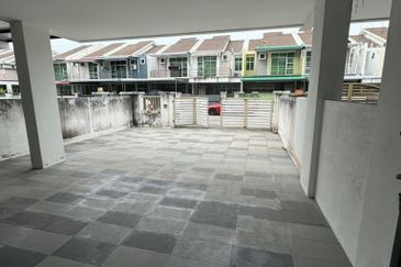 TAMAN PENGKALAN SETIA