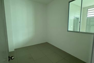 TAMAN PENGKALAN SETIA