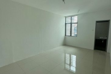 TAMAN PENGKALAN SETIA