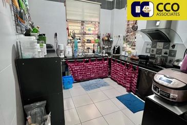 Dorset Place @ Taman Lapangan Setia