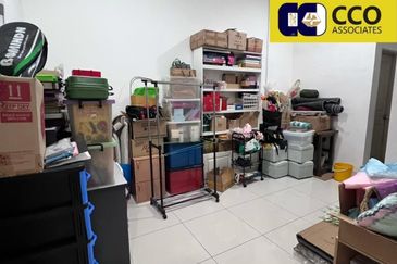 Dorset Place @ Taman Lapangan Setia