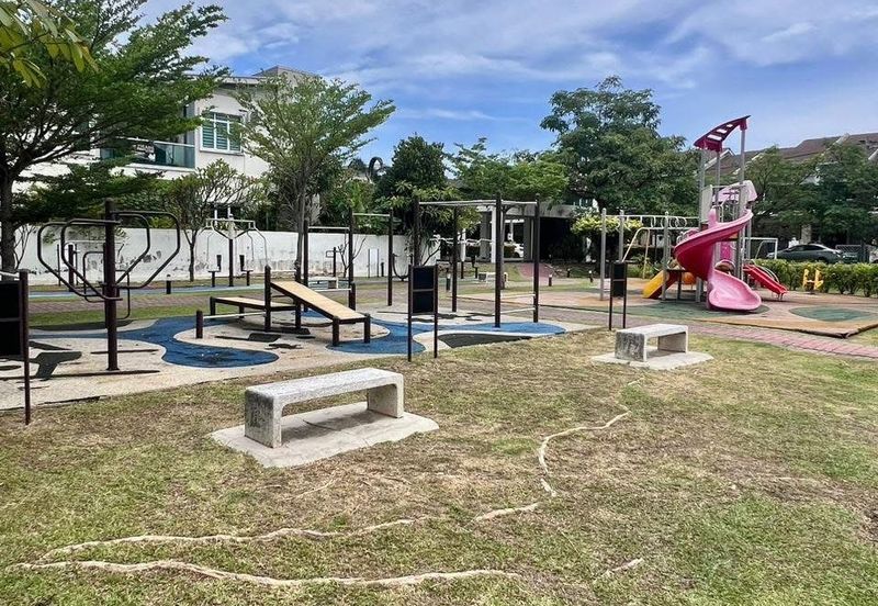 Dorset Place @ Taman Lapangan Setia