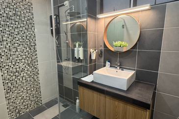 Upper East @ Tiger Lane