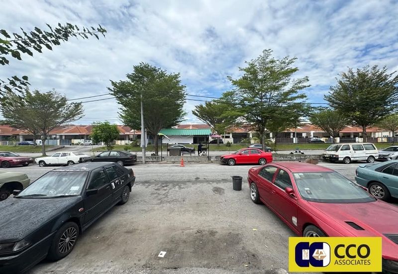 Panorama Lapangan Perdana