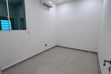 TAMAN MERU DESA PARK