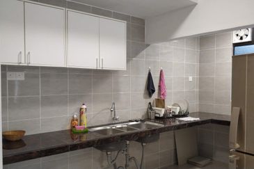 Residensi Zamrud (Zamrud Residensi)