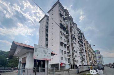 Kajang City Height Apartment