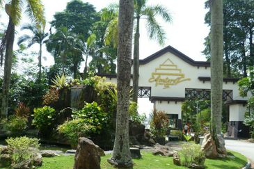 Monterez Golf & Country Club