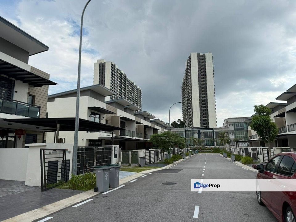 Central Park Double Storeys Terrace House, Johor, Johor Bahru