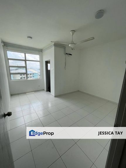 Scott Tower unit with balcony for sale, Johor, Johor Bahru