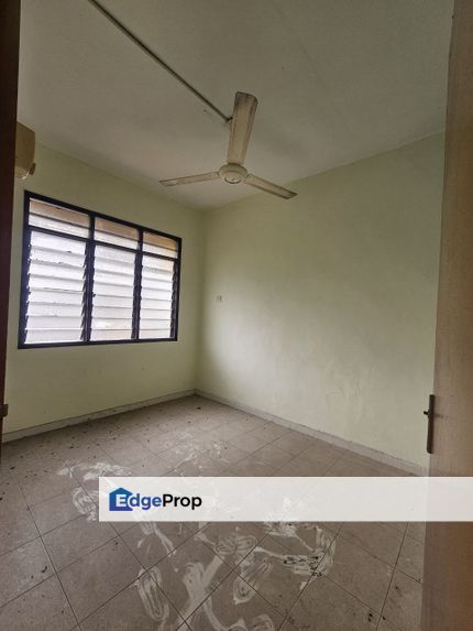 Flat Apartment @Taman perling, Johor, Johor Bahru