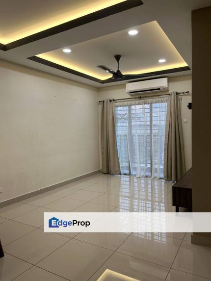 Renovated Freehold Residensi Zamrud, Kajang 2, Selangor, Kajang