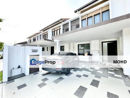 Strata Fully Renovated 2-Storey Terrace Kota Warisan Sepang, Selangor, Sepang
