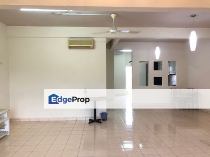 Non Bumi Duplex Townhouse Taman Sungai Besi Indah, Seri Kembangan, Selangor, Seri Kembangan