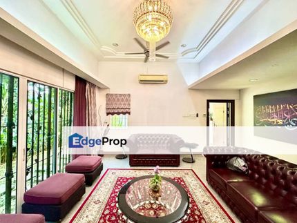 Renovated End Lot 1.5 Tingkat Banglo Taman Bangi Villa, Selangor, Bangi