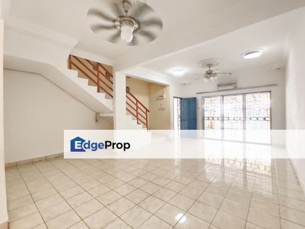 Gated Double Storey Taman Putra Prima, Puchong, Selangor, Puchong