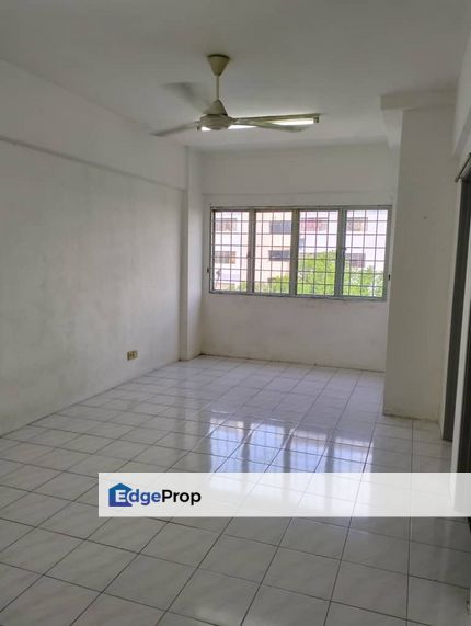 Basic Strata Meranti Apartment Taman Subang Mewah USJ, Selangor, USJ