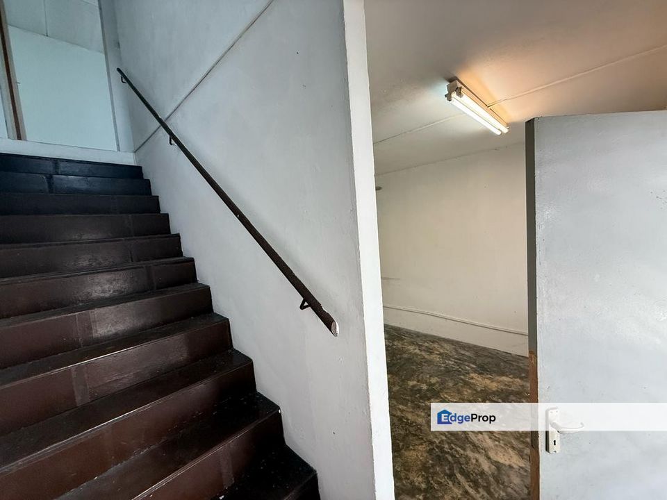 Double storey low cost terrace house in Taman Damai Jaya for sale , Johor, Skudai