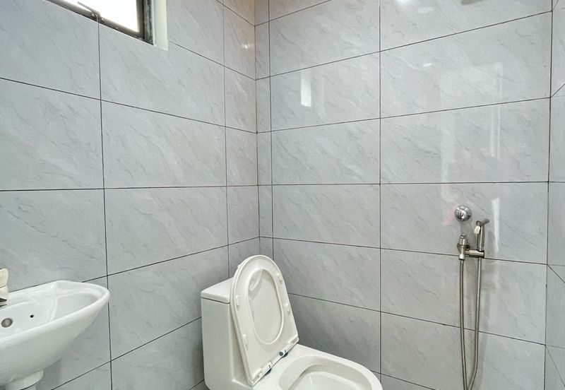 Flat Taman Ungku Tun Aminah