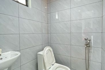 Flat Taman Ungku Tun Aminah