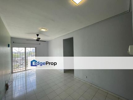 3 bedrooms unit in Impian Senibong, Permas Jaya for sale , Johor, Permas Jaya/Senibong