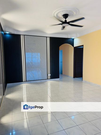 3 bedrooms unit in Titiwangsa apartment for sale , Johor, Johor Bahru