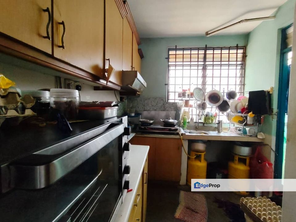 Flat in Taman Daya for sale , Johor, Johor Bahru