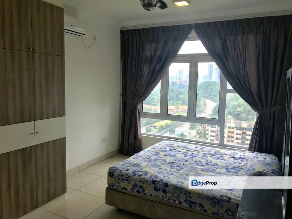 2 bedrooms unit in Golden Sands Seaview Residence for sale , Johor, Johor Bahru