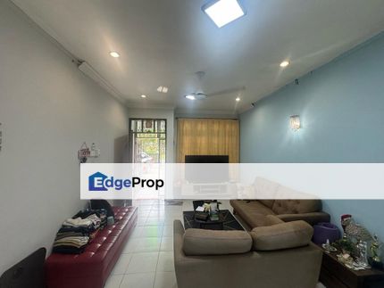 Single storey terrace house in Taman Impian Emas for sale , Johor, Skudai