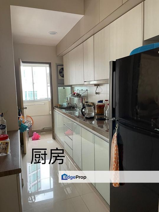 3 bedrooms unit in Greenfield Regency for sale , Johor, Tampoi