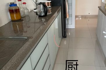 Dedaun Hijau (Greenfield Regency)