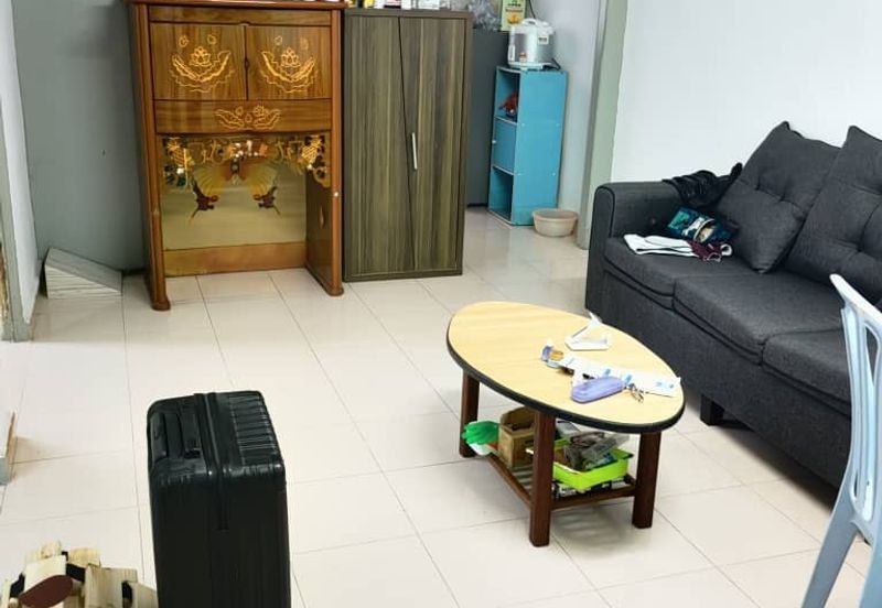 Flat Taman Ungku Tun Aminah