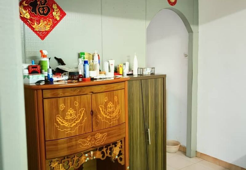 Flat Taman Ungku Tun Aminah