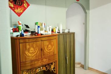 Flat Taman Ungku Tun Aminah