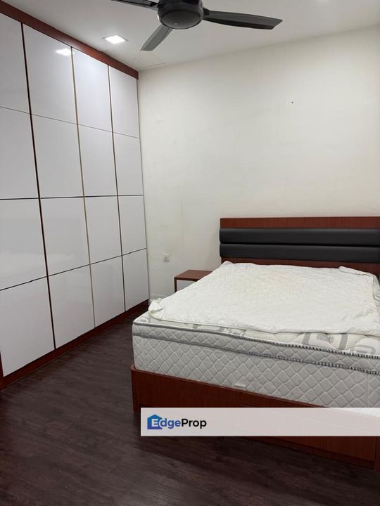 Double storey cluster house in Taman Scientex for sale , Johor, Pasir Gudang