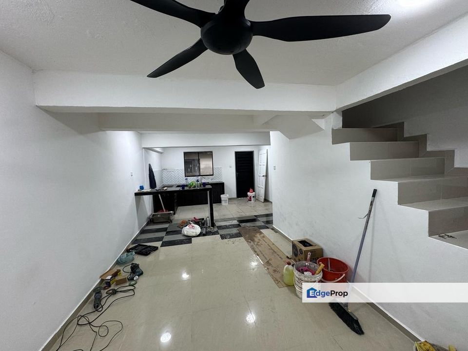 Double storey low cost terrace house in Taman Pasir Putih for sale , Johor, Pasir Gudang