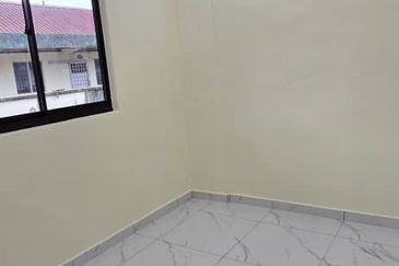 Pangsapuri Jasa, Mutiara Rini