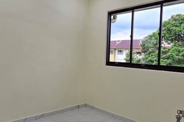 Pangsapuri Jasa, Mutiara Rini