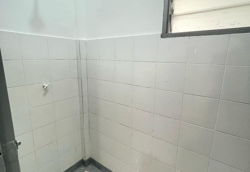 Flat Taman Plentong Utama